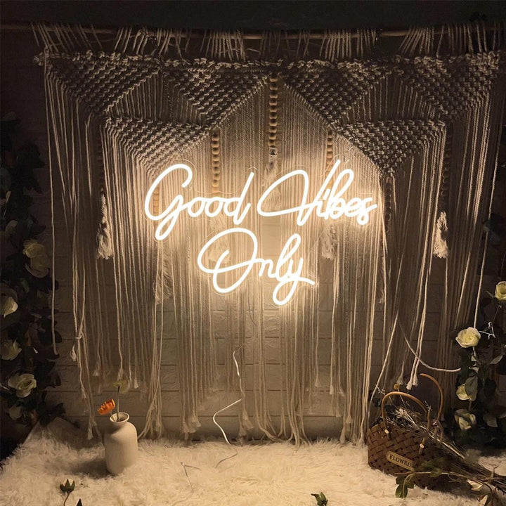 Good Vibes Only - LED Neon Sign