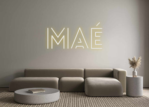 Custom Neon: Maé