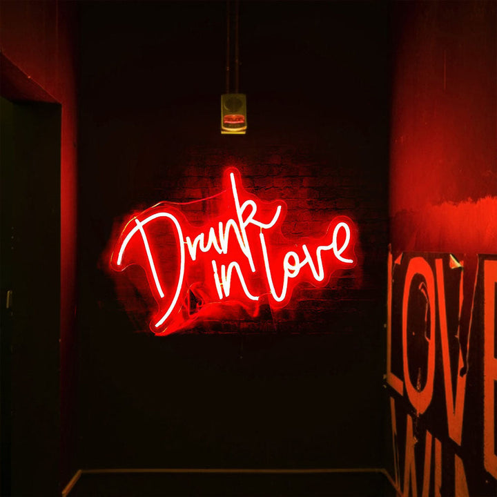 Betrunken in Liebe – LED-Neonschild