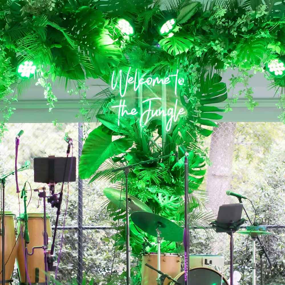 Willkommen im Dschungel – LED-Neonschild